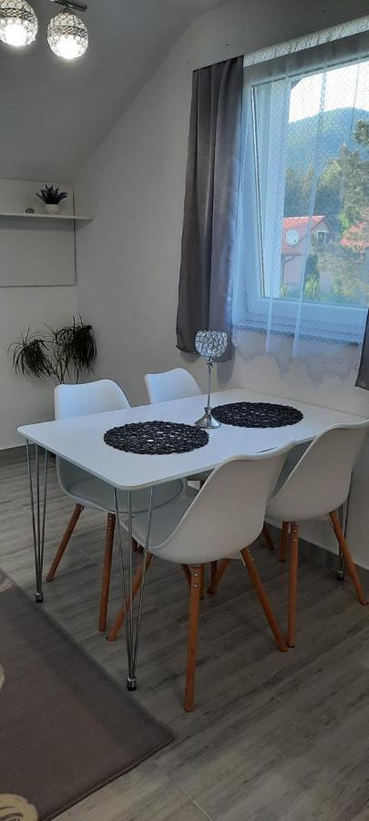 Apartman Karolina Rudanovac Exteriör bild