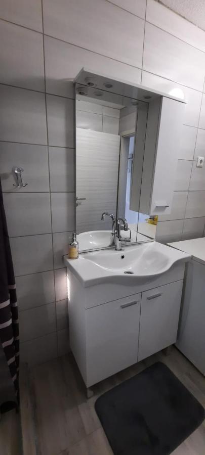 Apartman Karolina Rudanovac Exteriör bild