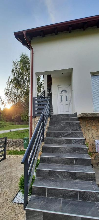 Apartman Karolina Rudanovac Exteriör bild